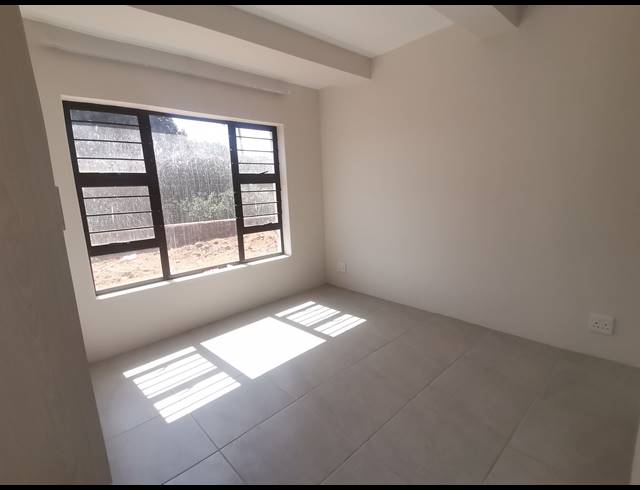 3 BEDROOM FLAT TO LET IN FYNNLAND